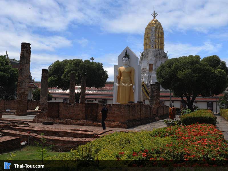พระอัฏฐารสเป็นพระพุทธรูปยืนปางห้ามญาติ สูง 18 ศอก สร้างในสมัยเดียวกับพระพุทธชินราช