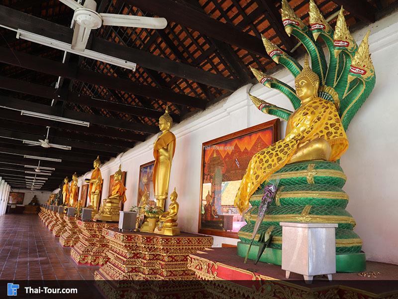 พระพุทธรูป รอบกำแพง