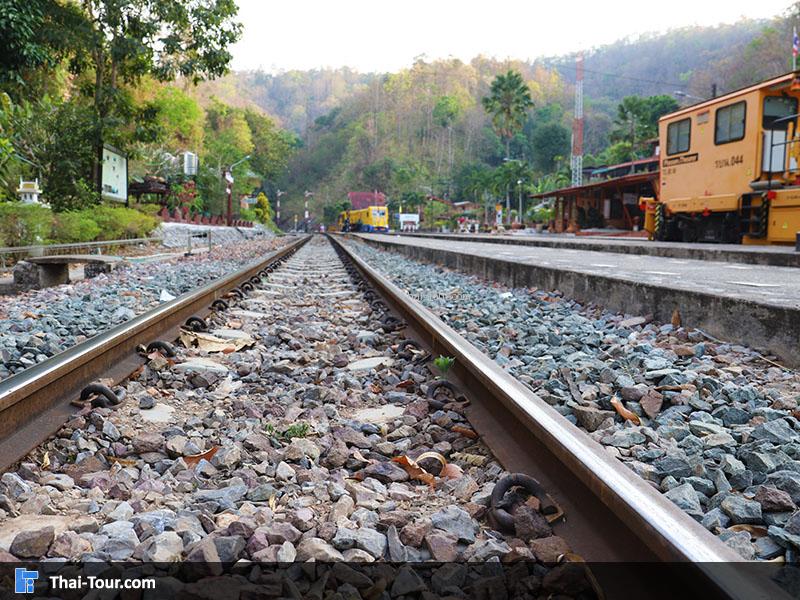 รางรถไฟที่เต็มไปด้วยเรื่องราว