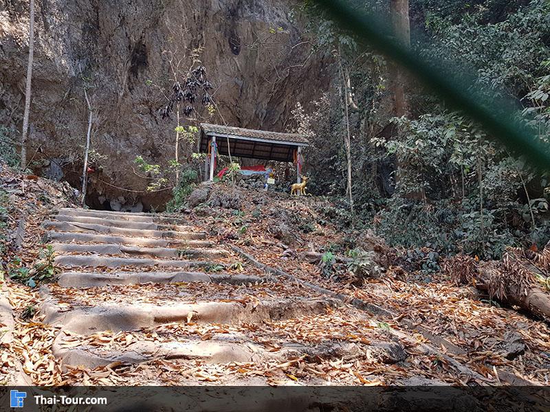 ถ้ำหลวง ขุนน้ำนางนอน