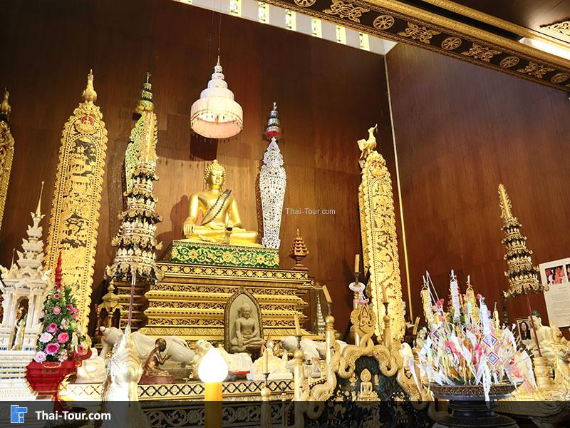 พระพุทธรูปปูนปั้น