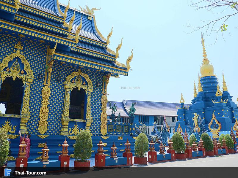 ด้านนอกของวัดร่องเสือเต้น