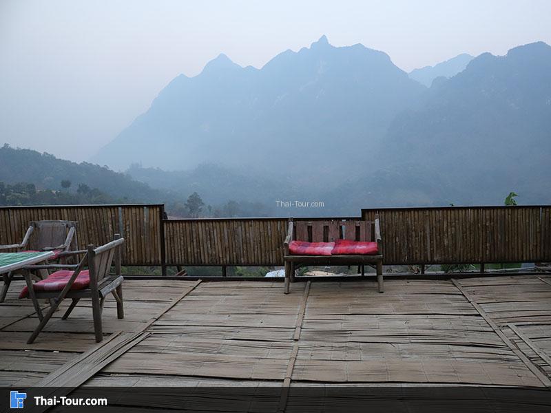 เก้าอี้สัญลักษณ์ระเบียงดาว