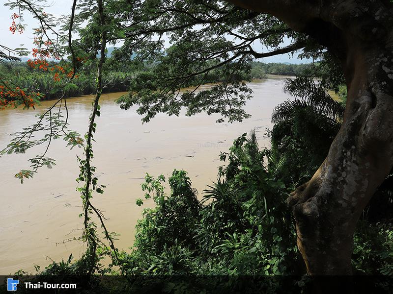 วิวสวยๆ มองริมน้ำ