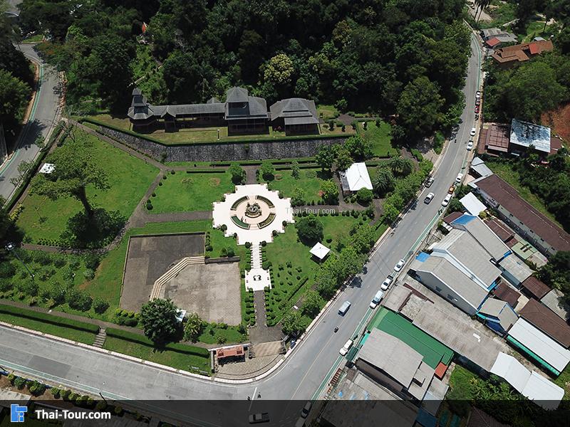 ภาพมุมสูง พระราชวังรัตนรังสรรค์
