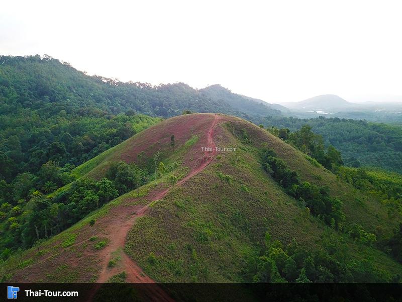 ภาพมุมสูง ภูเขาหญ้า