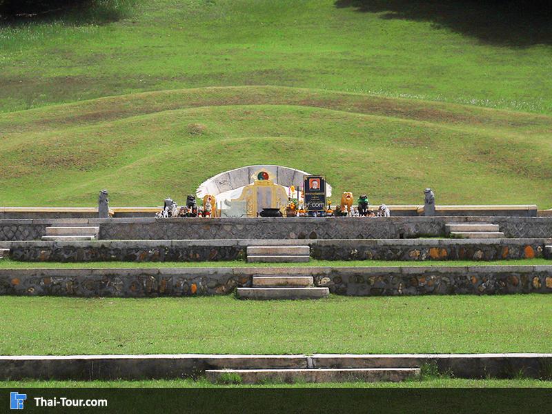 สุสานเจ้าเมืองระนอง