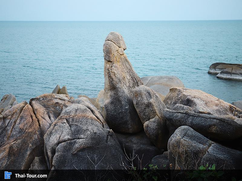 ภาพมุมสูง หินตา หินยาย