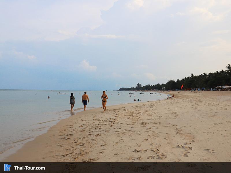 บรรยากาศริมชายหาด