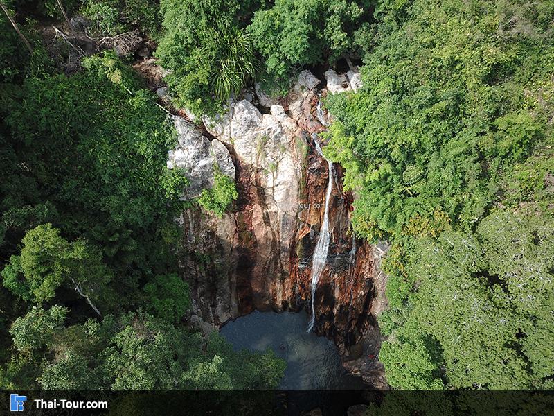 ภาพมุมสูงน้ำตกหน้าเมือง