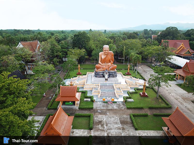 ภาพมุมสูง หลวงปู่ทวดองค์ใหญ่