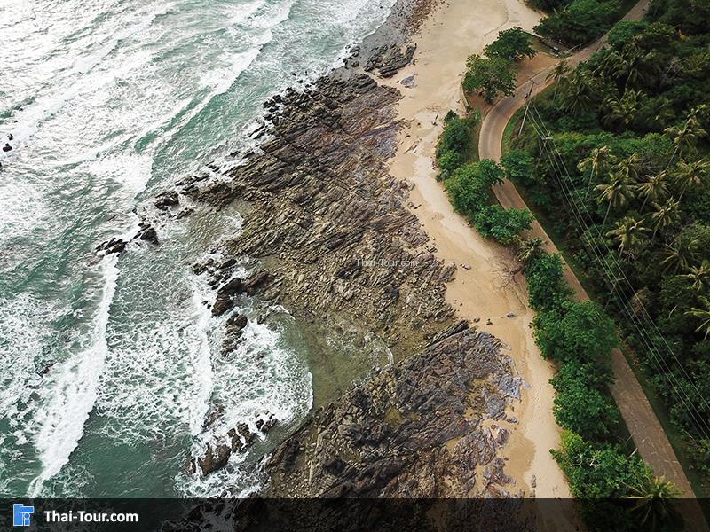 ภาพมุมสูง ออกจากชายหาดคลองหิน