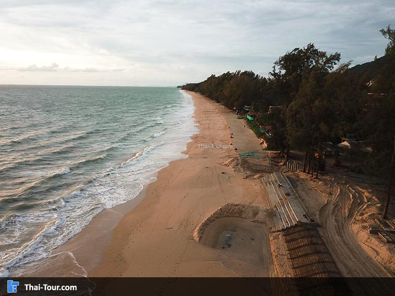 ภาพมุมสูง หาดพระแอ๊ะ