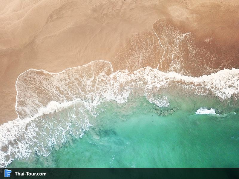 ภาพมุมสูง ชายหาดคลองจาก