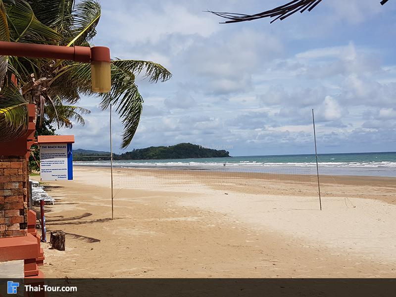 กิจกรรมชายหาด หาดคลองดาว