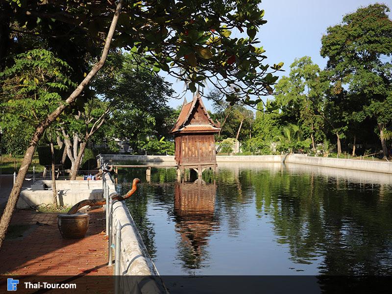 ภาพมุมสูง วัดใหญ่สุวรรณาราม