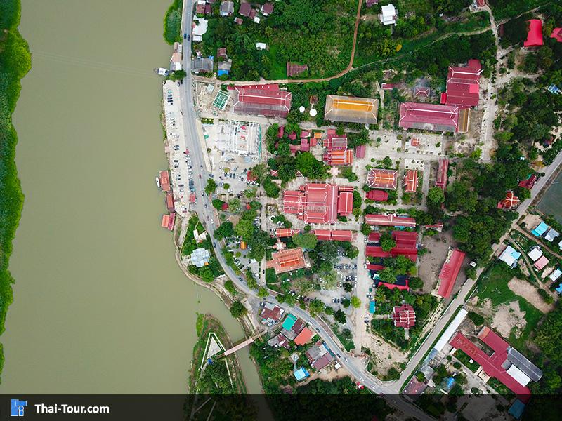 รุูปวัดปากคลองมะขามเฒ่า มองเห็นแม่น้ำ