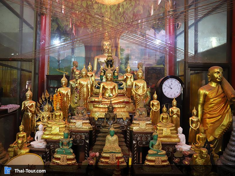 พระประทานด้านใน พระวิหารริมน้ำ วิมลคุณากร