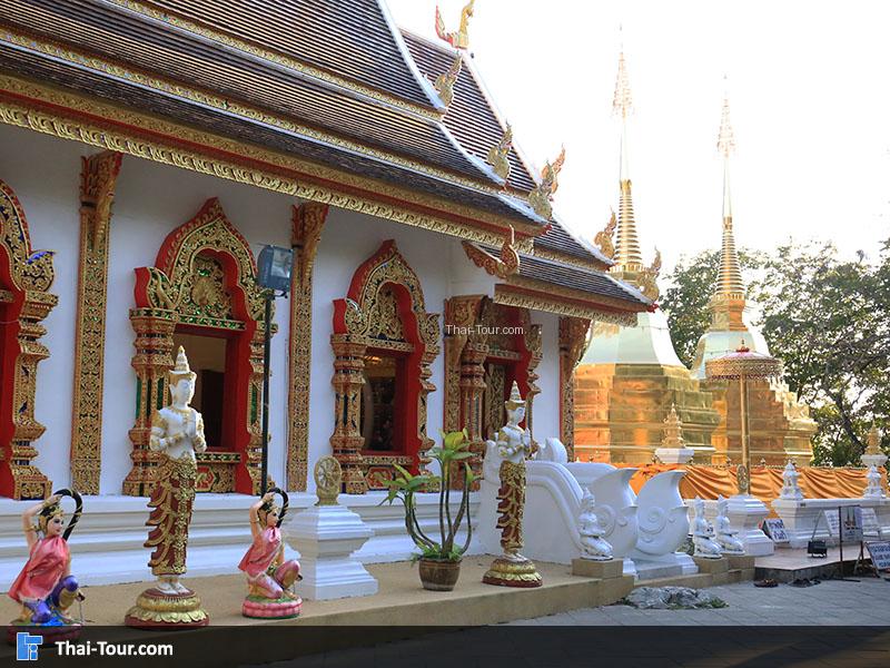 ด้านข้างของ วัดพระธาตุดอยตุง