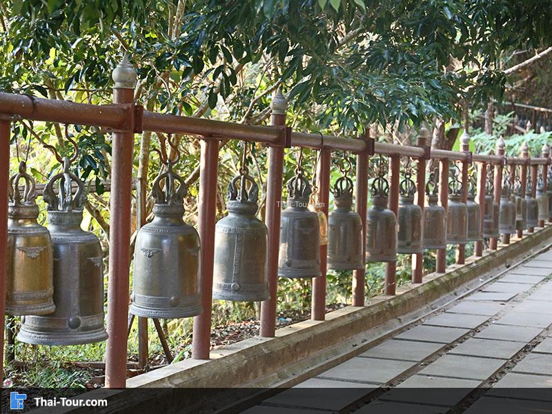 ถนนระฆังแห่งศรัทธา