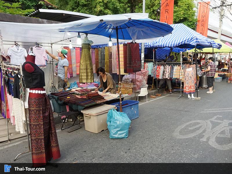 ถนนคนเดินเชียงใหม่ ประตูท่าแพ