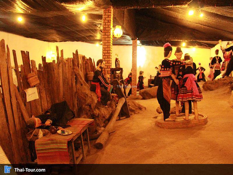 การเก็บบของใช้หรือเสื้อผ้าก็จะตากตาม ไม้กระดานบ้าน