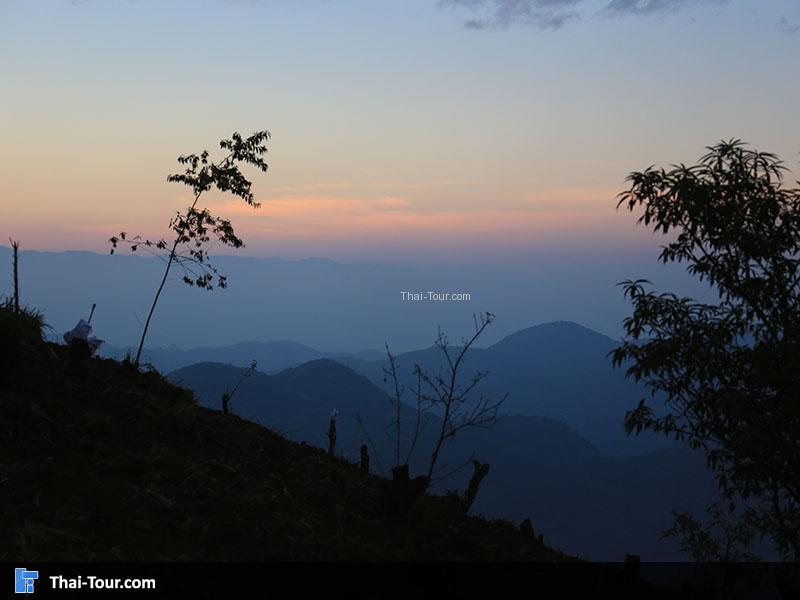 บรรยากาศจุดชมวิวขอบด้ง