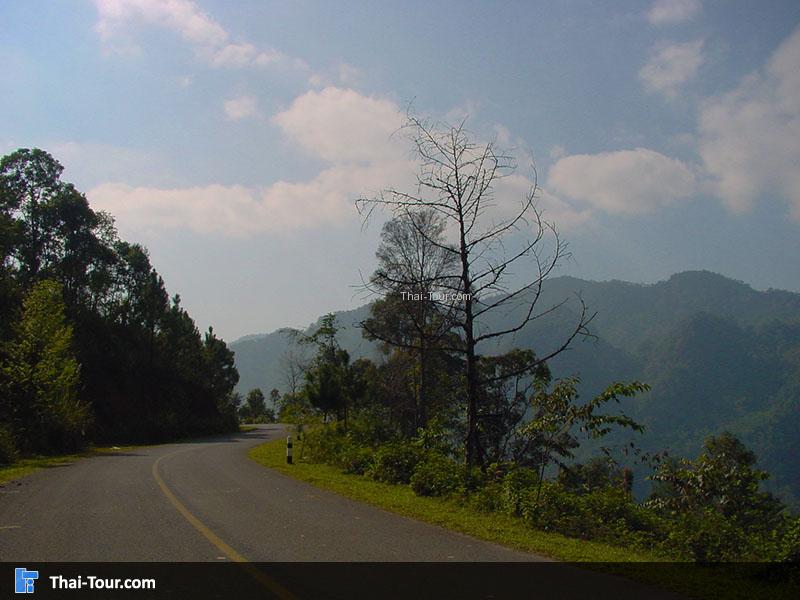 เส้นทาง บ้านผาแดง