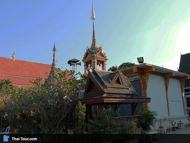 บริเวณใน วัดท่ากาน