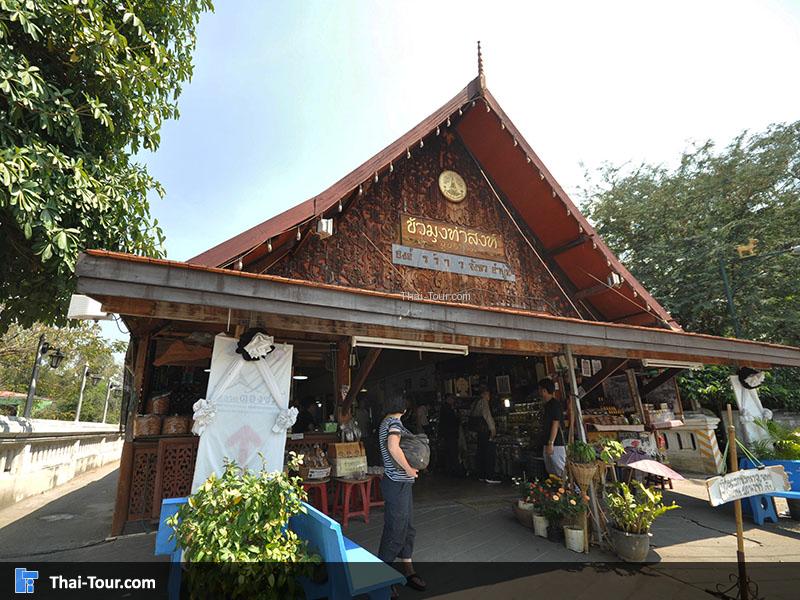 ร้านค้าภายในกาดขัวมุง