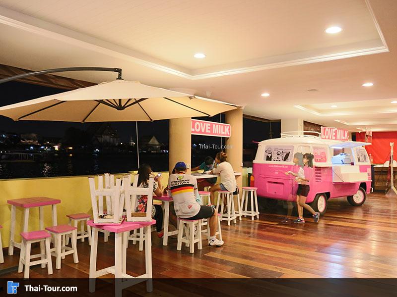 ร้านขายเครื่องดื่มขนมหวาน