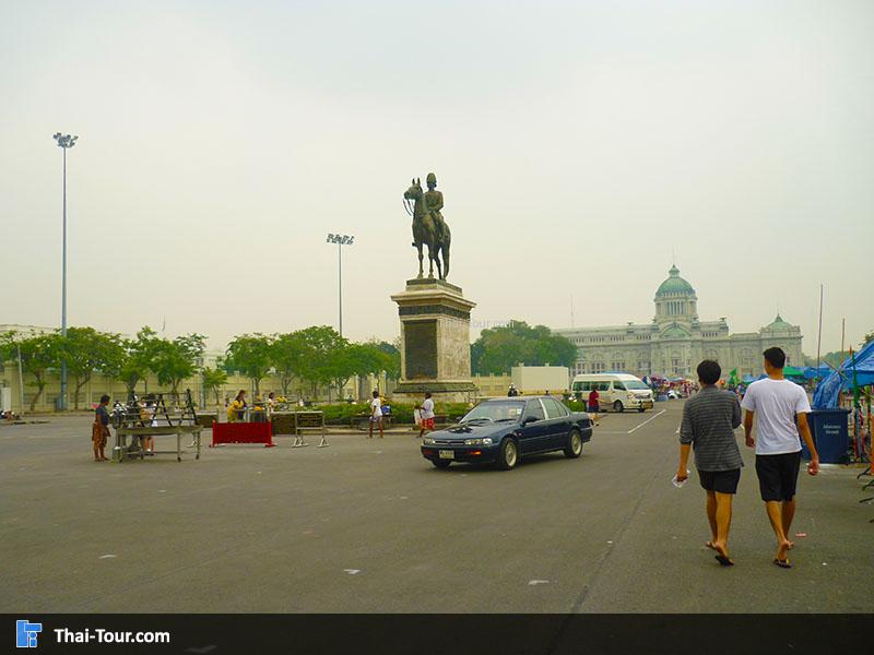 พระบรมรูปทรงม้า