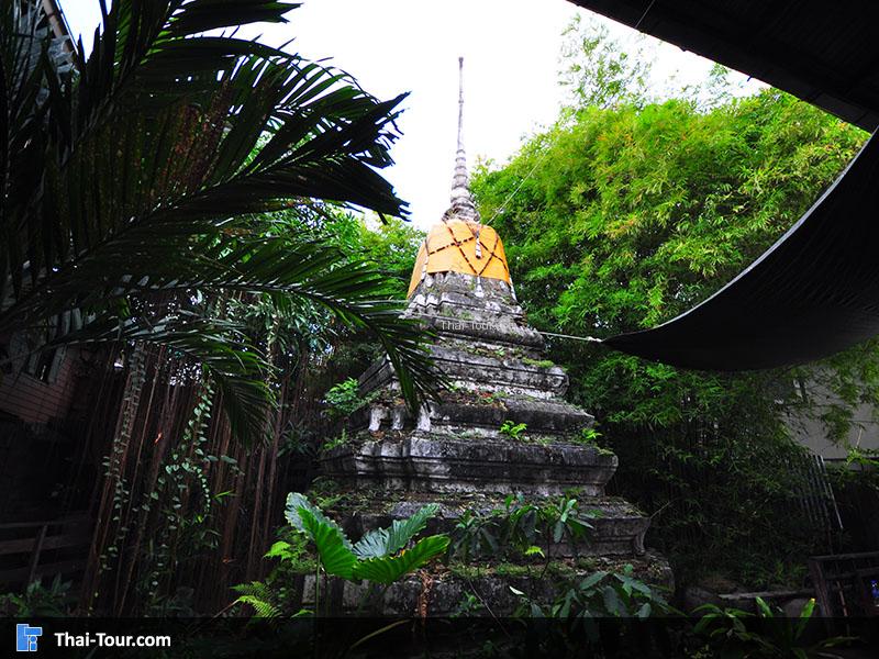 เจดีย์ย่อมุมไม้สิบสอง