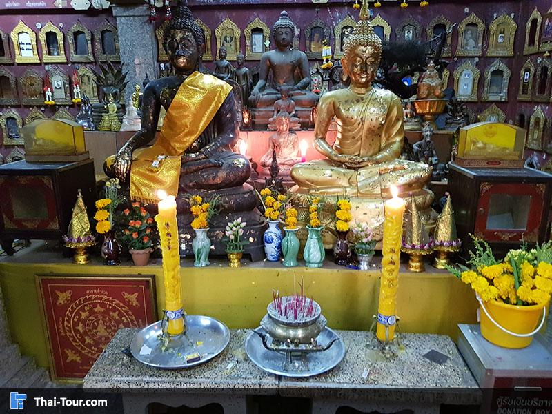 จุดกราบไหว้ดอกไม้ธูปเทียน