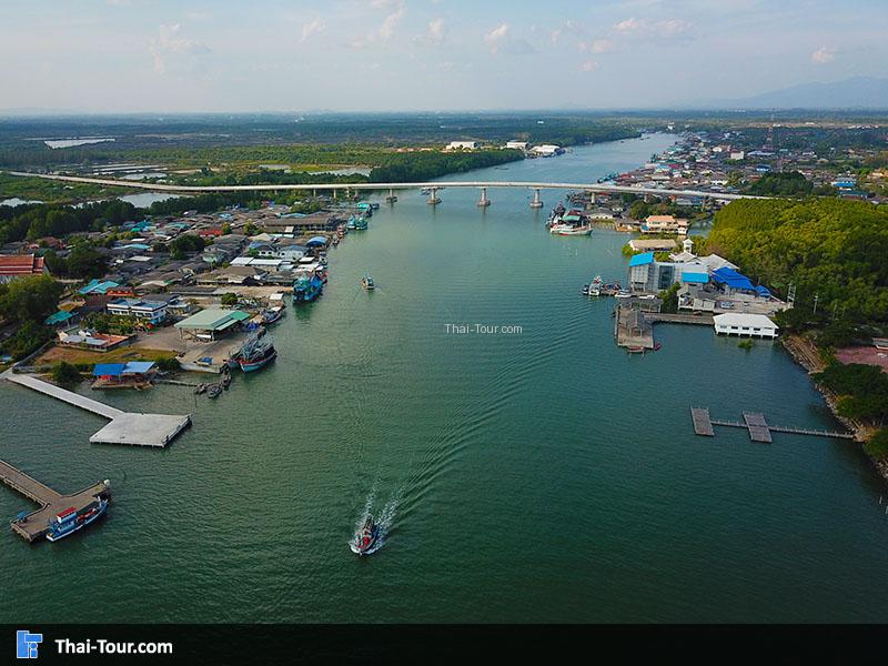 ภาพมุมสูง ปากน้ำประแสร์