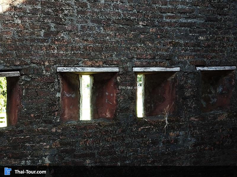 คุกขี้ไก่