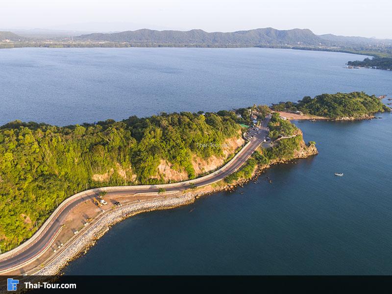 ภาพมุมสูง ถนนบูรพาชลทิศ