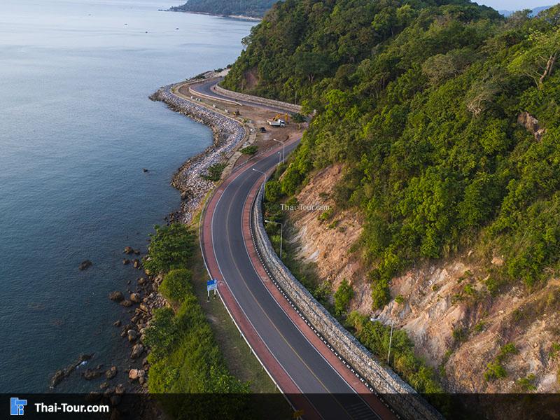 ภาพมุมสูง ถนนบูรพาชลทิศ