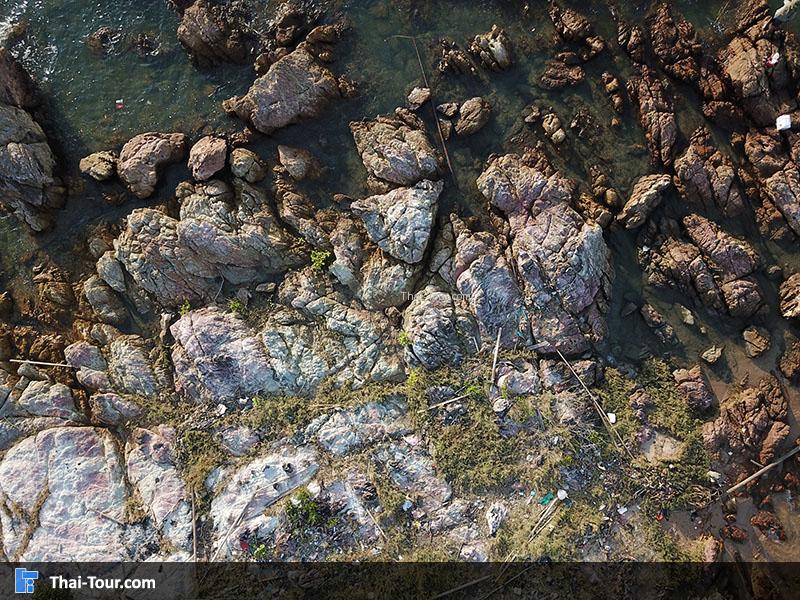 ภาพมุมสูง ลานหินสีชมพู เกาะเปริด