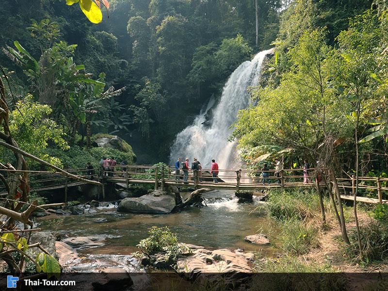 น้ำตกผาดอกเสี้ยว