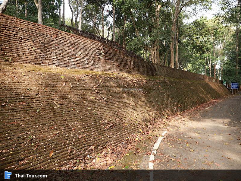 รอบๆ วัดอุโมงค์