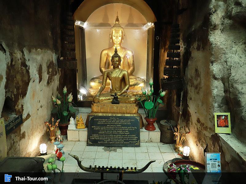 พระพุทธรูปภายใน วัดอุโมงค์
