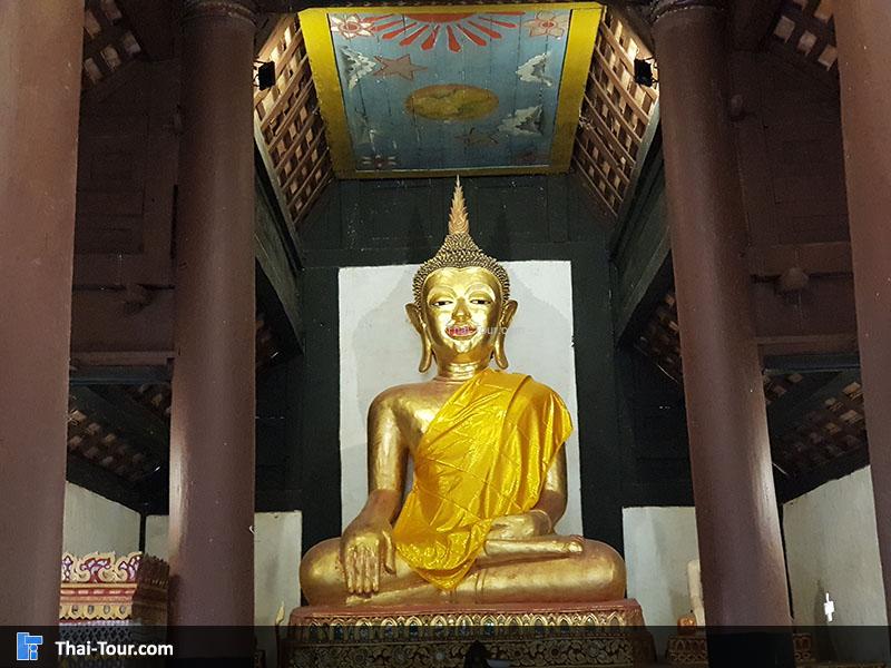 พระประทานด้านใน