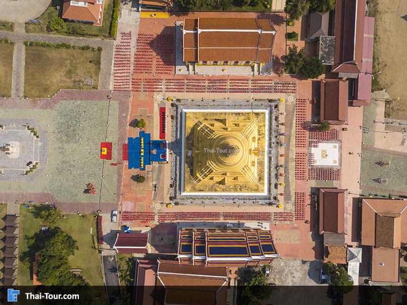 ภาพมุมสูง วัดพระบรมธาตุ (จังหวัดกำแพงเพชร)