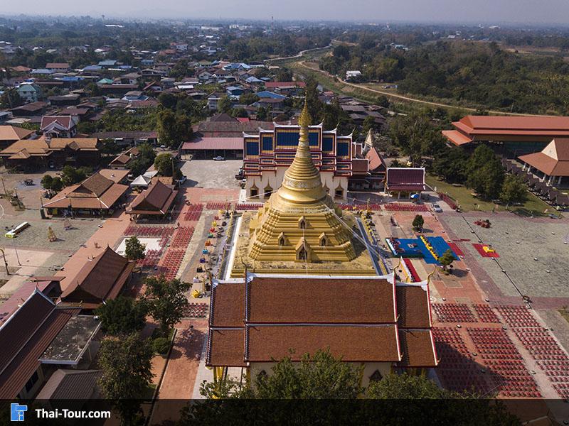 ภาพมุมสูง วัดพระบรมธาตุ (จังหวัดกำแพงเพชร)