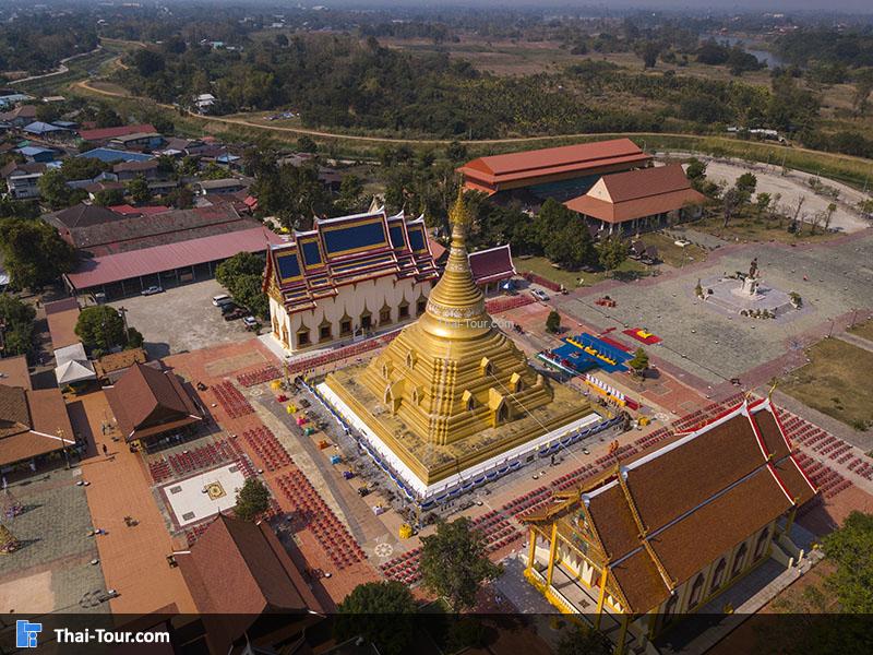 ภาพมุมสูง วัดพระบรมธาตุ (จังหวัดกำแพงเพชร)
