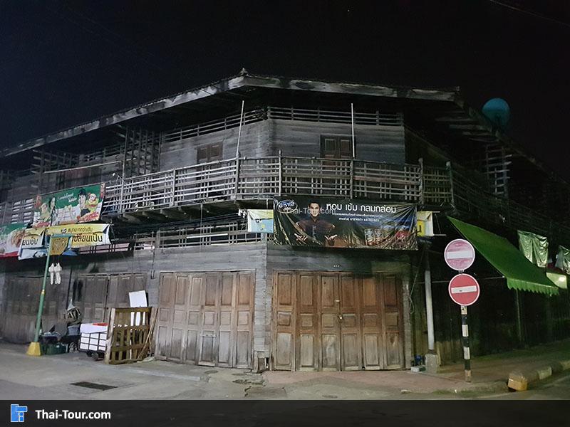 ตอนกลางคืน กาดกองต้า