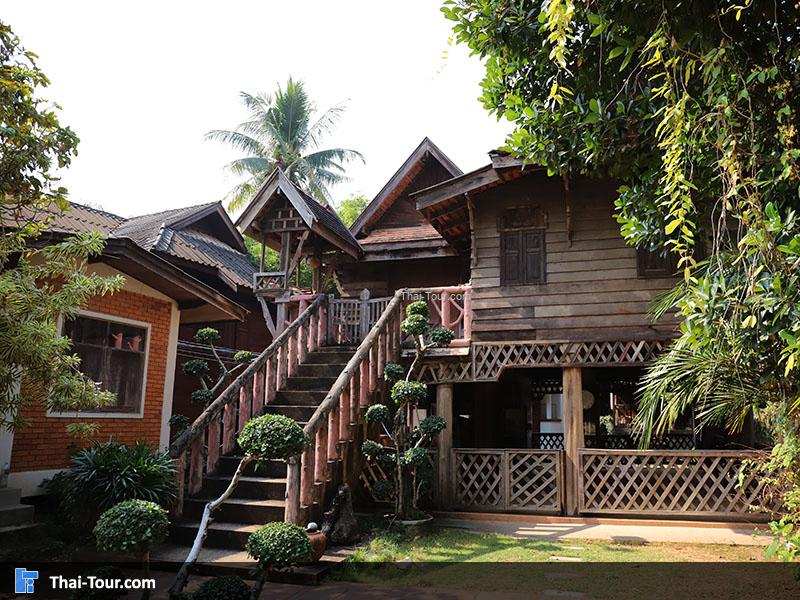 วัดประตูป่อง