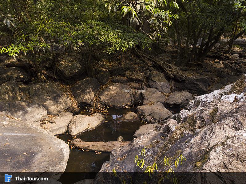 น้ำตกผากล้วยไม้