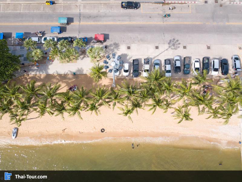 ภาพมุมสูง ชายหาด หน้า หาดนาจอมเทียน